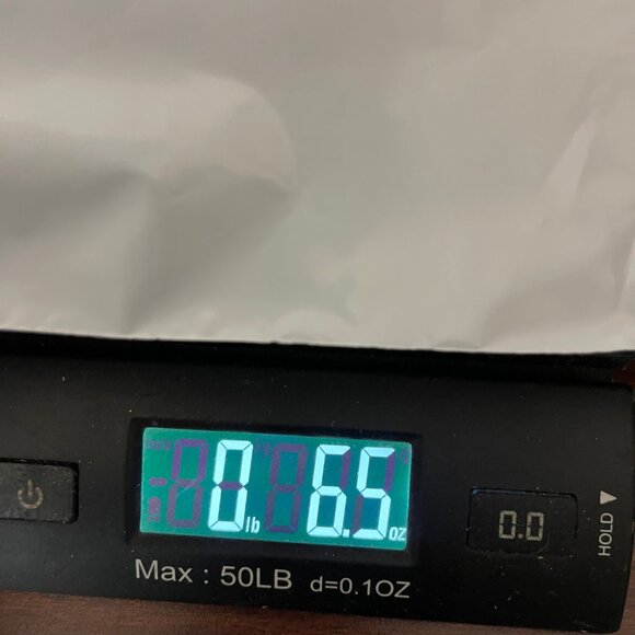 Athleta Black Capri Length Leggings - Size Medium - Picture 10 of 10